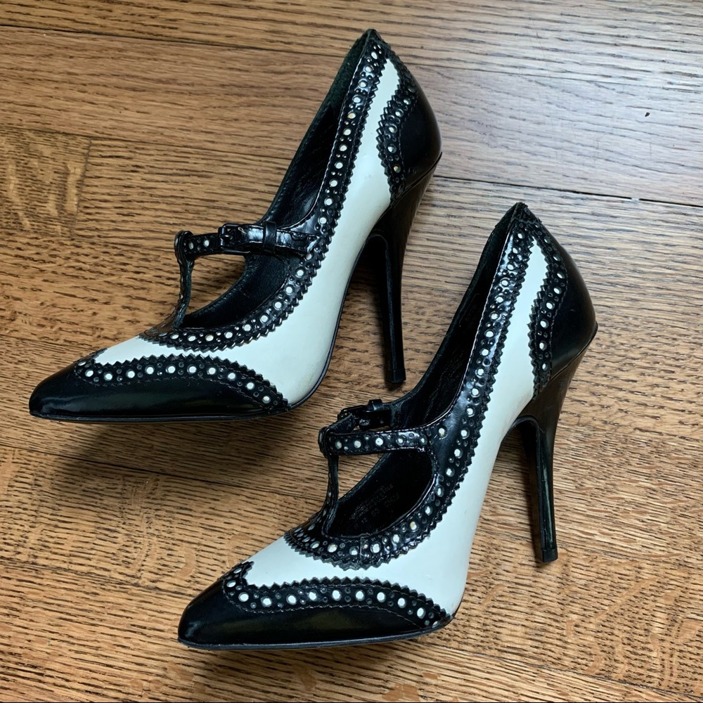 Tori Burch Everly Spectator Pump